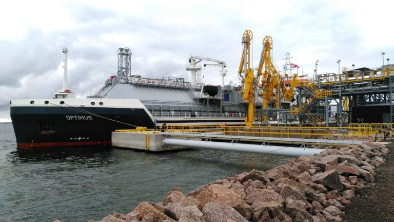 Optimus_1st LNG cargo AX - First LNG cargo ship in Hamina LNG terminal