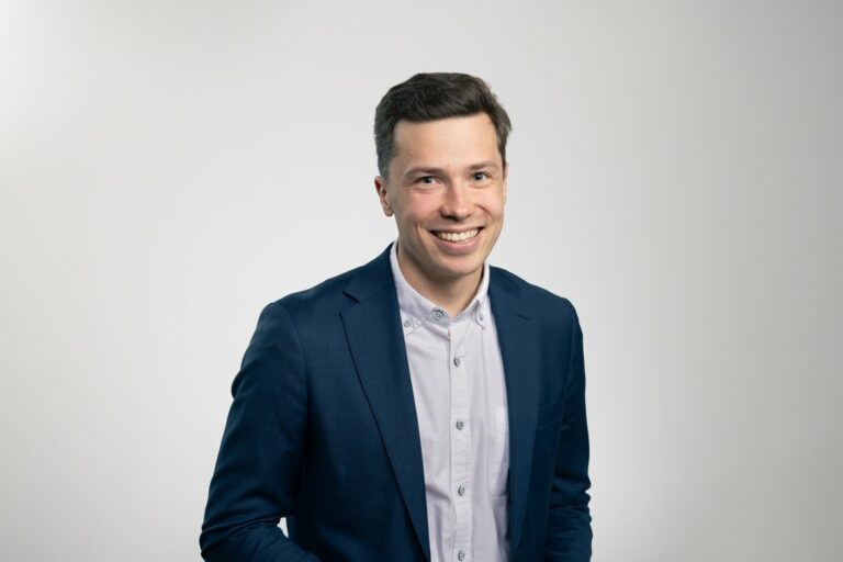 Tuotepäällikkö Mathias Westerholm viitoittaa Rohe Solutionsilla tietä Bio-LNG:lle
